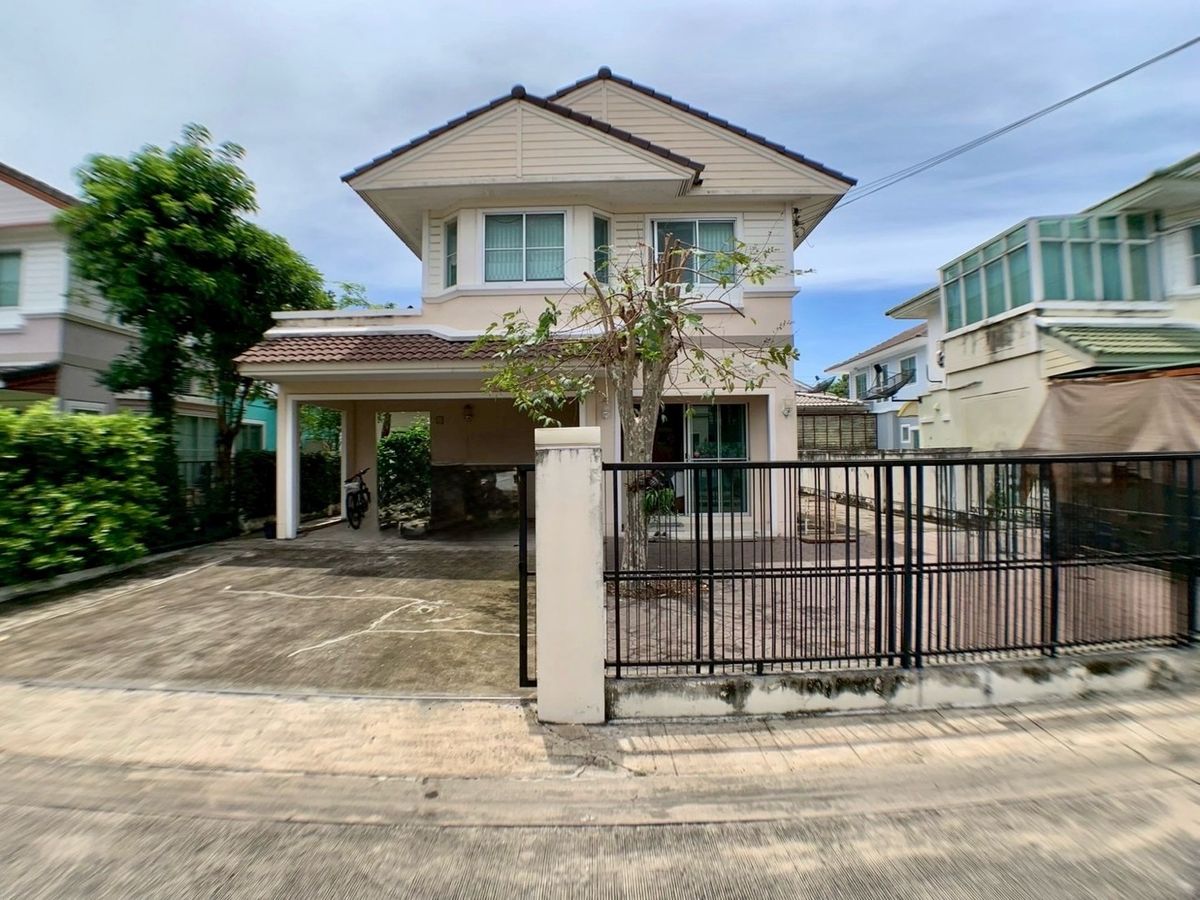 House for sale, Pruek Lada Tiwanon - Ratchaphruek 3, 2 bathrooms, size 54.9 sq.what, pouring cement floor around the house, on the main road 345