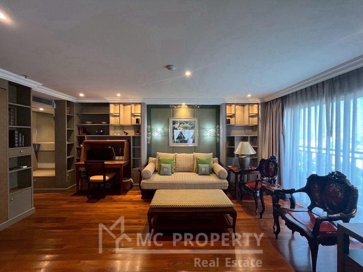 Sathorn Park Place 2 bedroom 236sqm 20fl++ for rent only 100,000 please contact 0816878954 Sathorn Park Place 2 bedroom 236sqm 20fl++ for rent only 100,000 please contact 0816878954