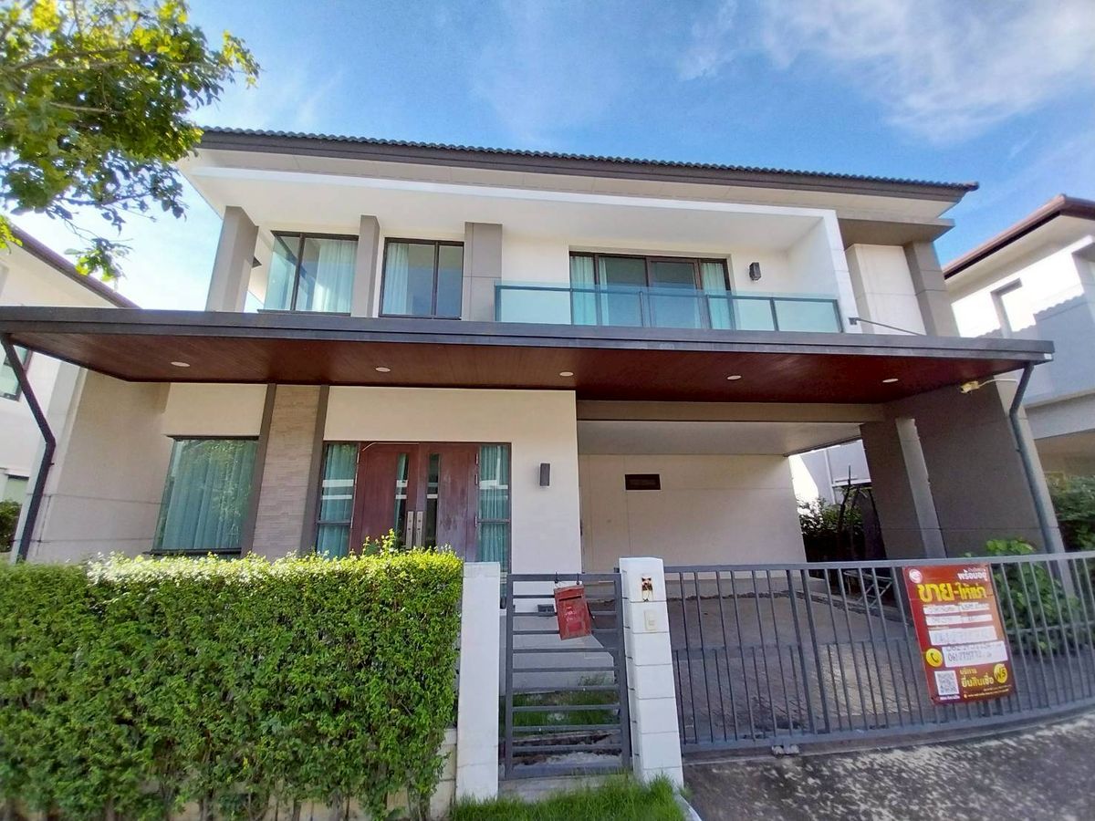 KBA2 4245637: Sathorn-Suksawat, 2-storey detached house