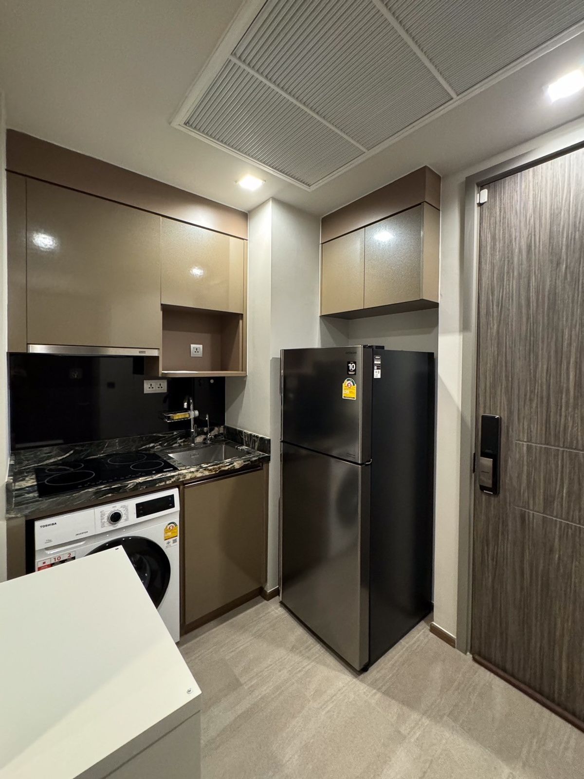 ให้เช่าคอนโด Ideo Q Victory 2 ห้องนอน ห้องสวย ชั้นสูง – รูปที่ 3