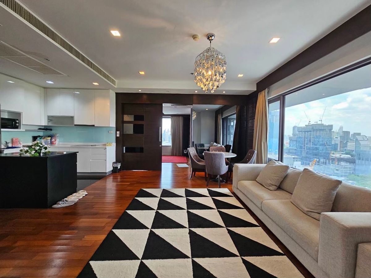🔹Sell with tenant til June 2026
 Luxury Condo for Sale &amp; Rent at Amanta Lumpini Rama 4 – 2 Bedrooms, 2 Bathrooms with Stunning Panorama View, Fully Equipped with Modern Facilities, Prime Location Near ONE BANGKOK, Ready to Move In
