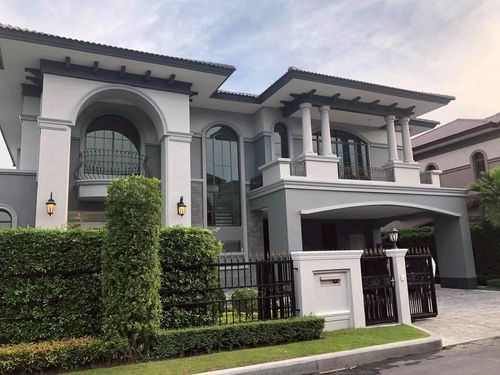 Placio de la Riber Type Spanish Style ♦ 2 -story mansion, land size 154.00 sq.w., living space 475.00 sq.m. | 5 bedrooms, 6 bathrooms, parking | near Mahidol University, Salaya 12 minutes