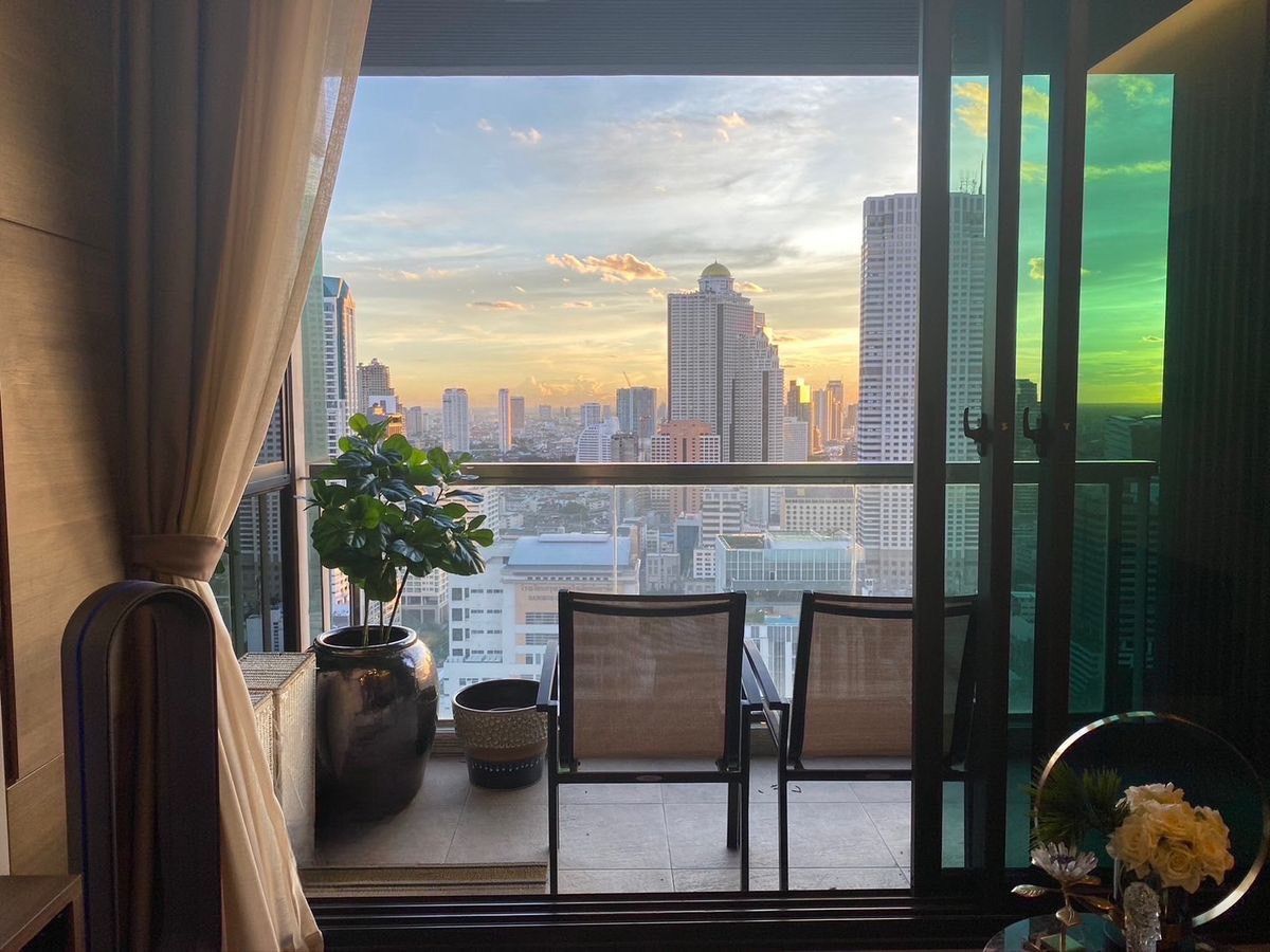 ST128 ขายคอนโดหรู The Address Sathorn ชั้นสูง วิวแม่น้ำ ใจกลางสาทร