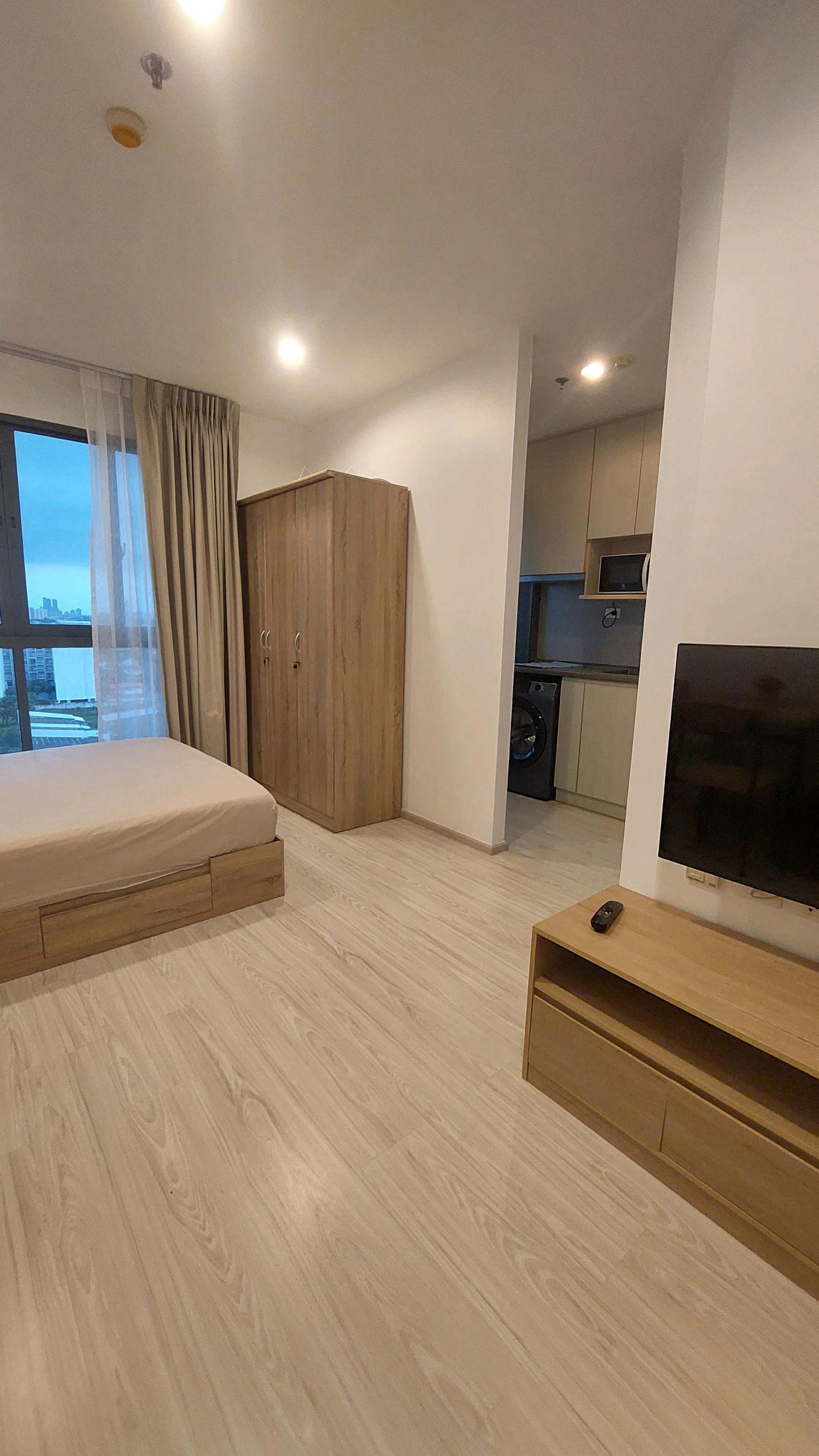 Rent condo at Ideo Mobi Eastgate, near BTS Bangna Rent condo at Ideo Mobi Eastgate, near BTS Bangna