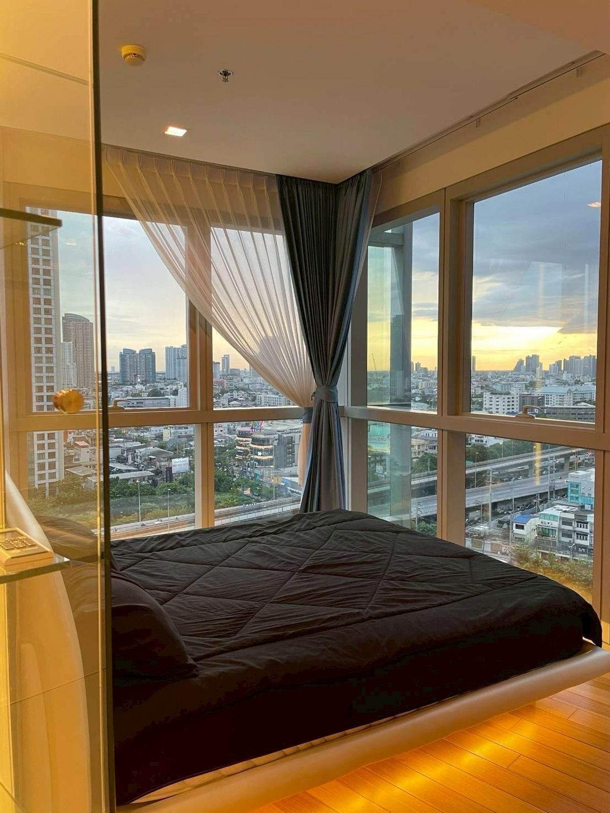 ST104 ขายคอนโด The River - ห้องมุมแต่งหรู วิวแม่น้ำ – รูปที่ 4