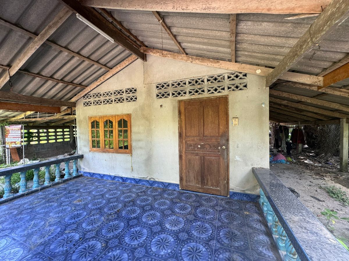 BD 18677: Outside the Krabi project – รูปที่ 4