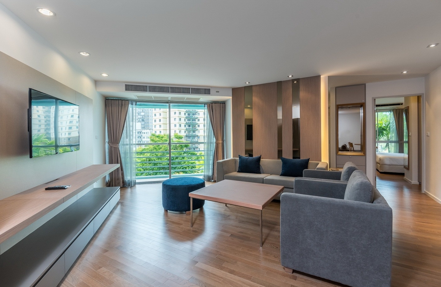 2 Bedroom 2 Bathroom special price, pool view! 1 unit only!!! – รูปที่ 2