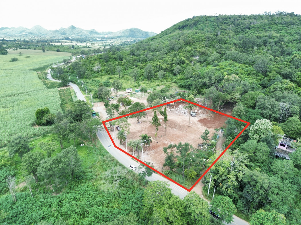 Land for sale, Khao Yai, Tambon Mu Si, Pak Chong District, 2 rai, 1 ngan, 37 sq w, behind the mountain, beautiful mountain view Land for sale, Khao Yai, Tambon Mu Si, Pak Chong District, 2 rai, 1 ngan, 37 sq w, behind the mountain, beautiful mountain view