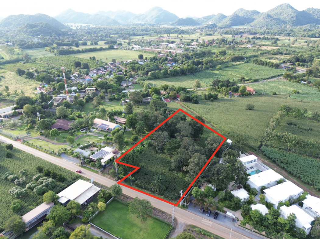 Land for sale, Khao Yai, Tambon Mu Si, Pak Chong, 3 rai, 3 ngan, 35 sq w, the best location in this area Land for sale, Khao Yai, Tambon Mu Si, Pak Chong, 3 rai, 3 ngan, 35 sq w, the best location in this area
