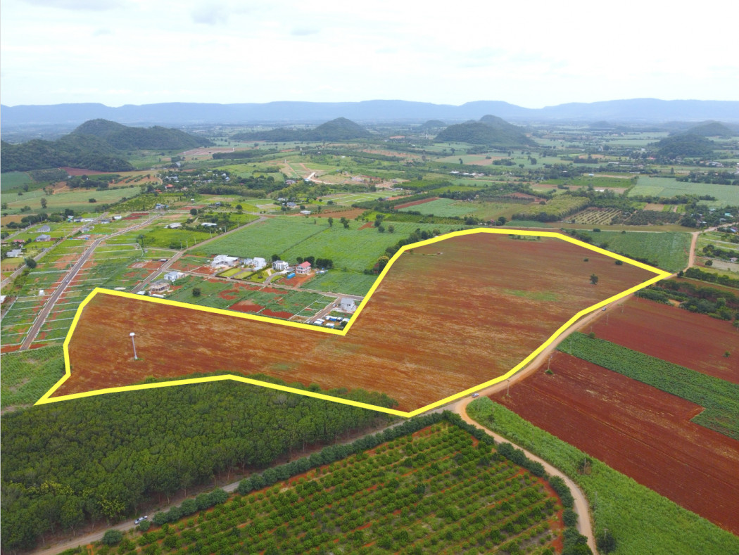 Land for sale in Khao Yai, Khlong Muang Subdistrict, Pak Chong District, 98 rai, hilly area, 360 degree view. Land for sale in Khao Yai, Khlong Muang Subdistrict, Pak Chong District, 98 rai, hilly area, 360 degree view.