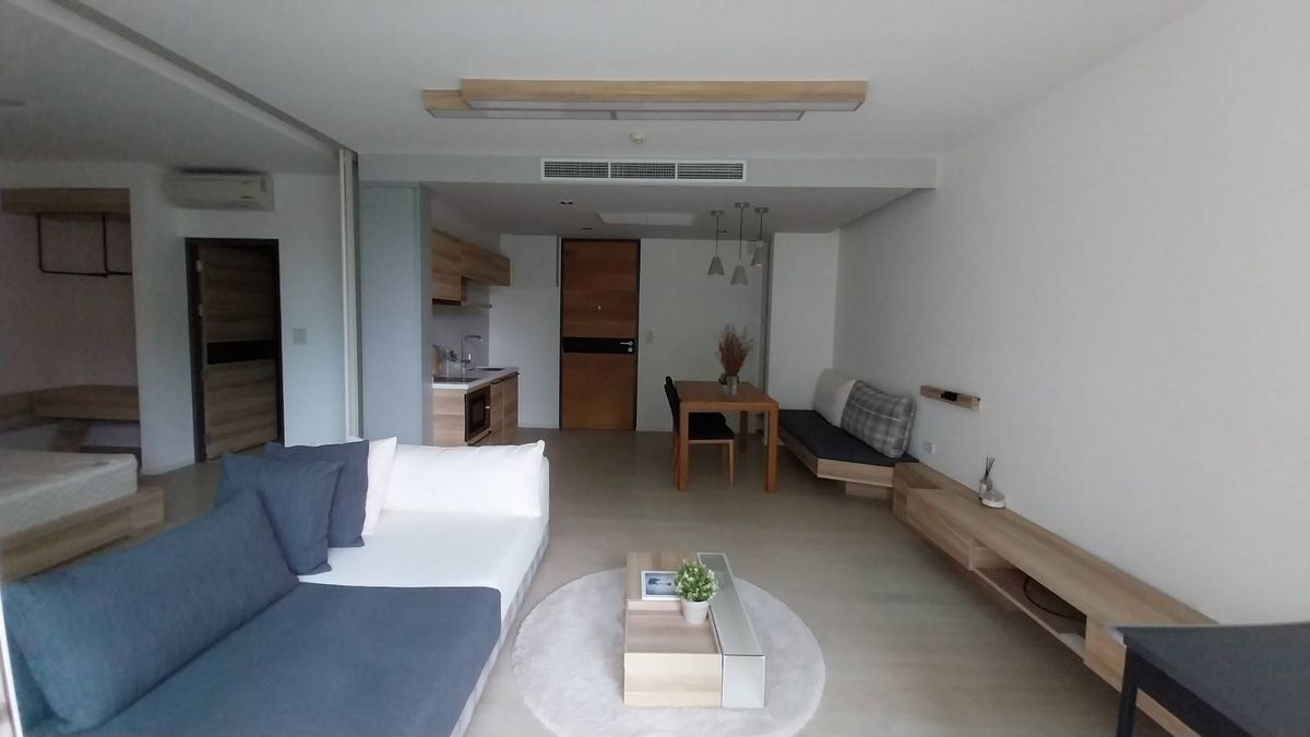 BD 5663 : วันเวลา หัวหิน-เขาเต่า อยู่บนหาดเขาเต่า – รูปที่ 3
