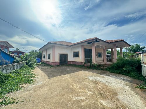 BG 6731: Mak Mak