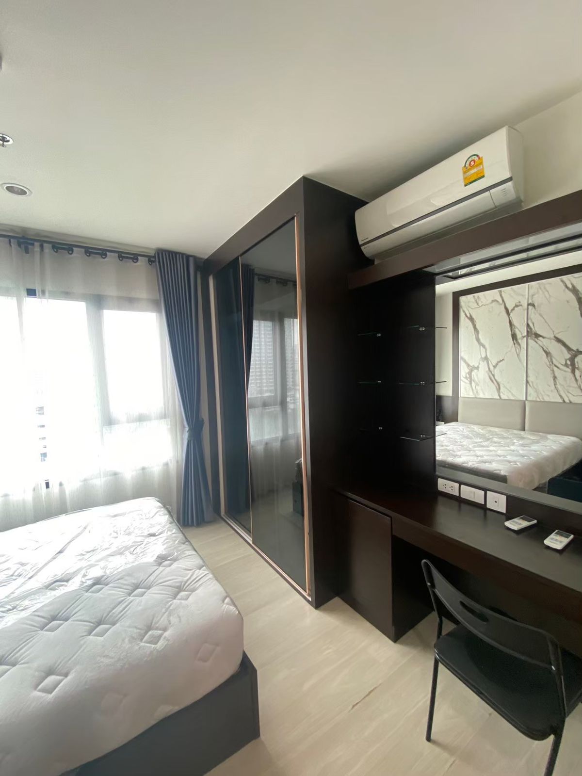 จองวันนี้แถมฟรีดูแลตลอดสัญญา High floor condominium close to MRT and Airport link 🔥  – รูปที่ 2