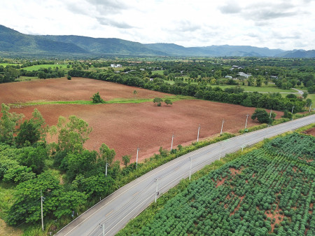 Land for sale in Khao Yai, Mu Si Subdistrict, Pak Chong District, 195 rai. The view is beautiful beyond the description. Land for sale in Khao Yai, Mu Si Subdistrict, Pak Chong District, 195 rai. The view is beautiful beyond the description.