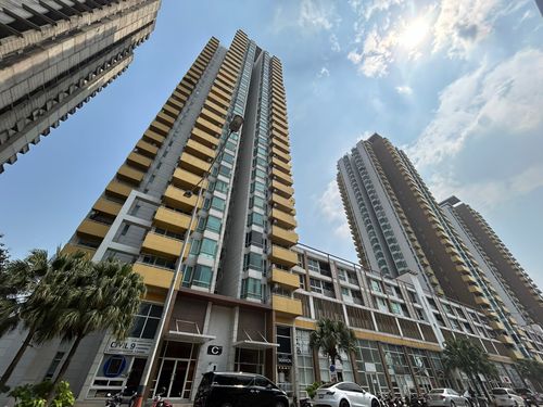 AR 1107: Em Society Condominium