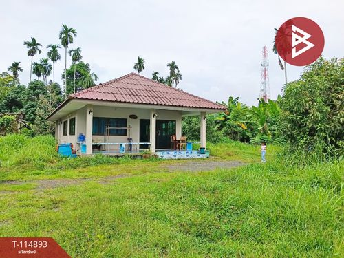 House for sale with land, area 3 jobs, 45 sq.wah, Laem Ngob Trat