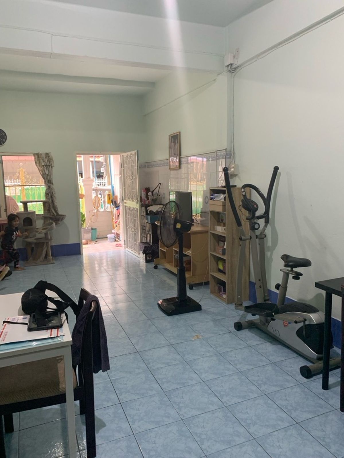 ทาวเฮ้าส์ 2 ชั้น 18 ตรว. ซ. ปุณณวิถี 23 เดินทางสะดวก ใกล้รถไฟฟ้าตกแต่งเล็กน้อยพร้อมอยู่ได้เลย – รูปที่ 4