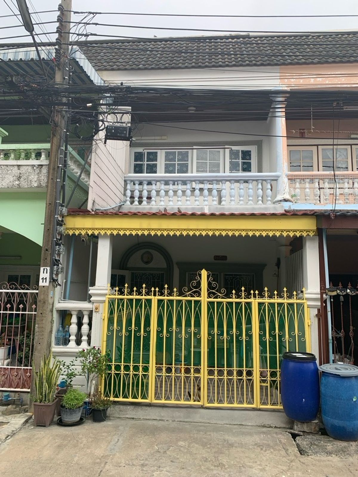ทาวเฮ้าส์ 2 ชั้น 18 ตรว. ซ. ปุณณวิถี 23 เดินทางสะดวก ใกล้รถไฟฟ้าตกแต่งเล็กน้อยพร้อมอยู่ได้เลย ทาวเฮ้าส์ 2 ชั้น 18 ตรว. ซ. ปุณณวิถี 23 เดินทางสะดวก ใกล้รถไฟฟ้าตกแต่งเล็กน้อยพร้อมอยู่ได้เลย