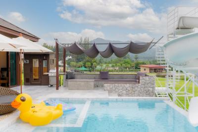House for sale, Pool Villa Hua Hin, 240 sq m., 8 rai, 3 bedrooms, 3 bathrooms, excellent condition. TV