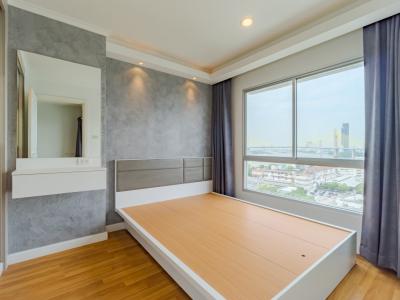 Sell LUMPINI PARK Condo - Rama 3, 33 sqm, 12A th floor, with a view of the suspension bridge. TV