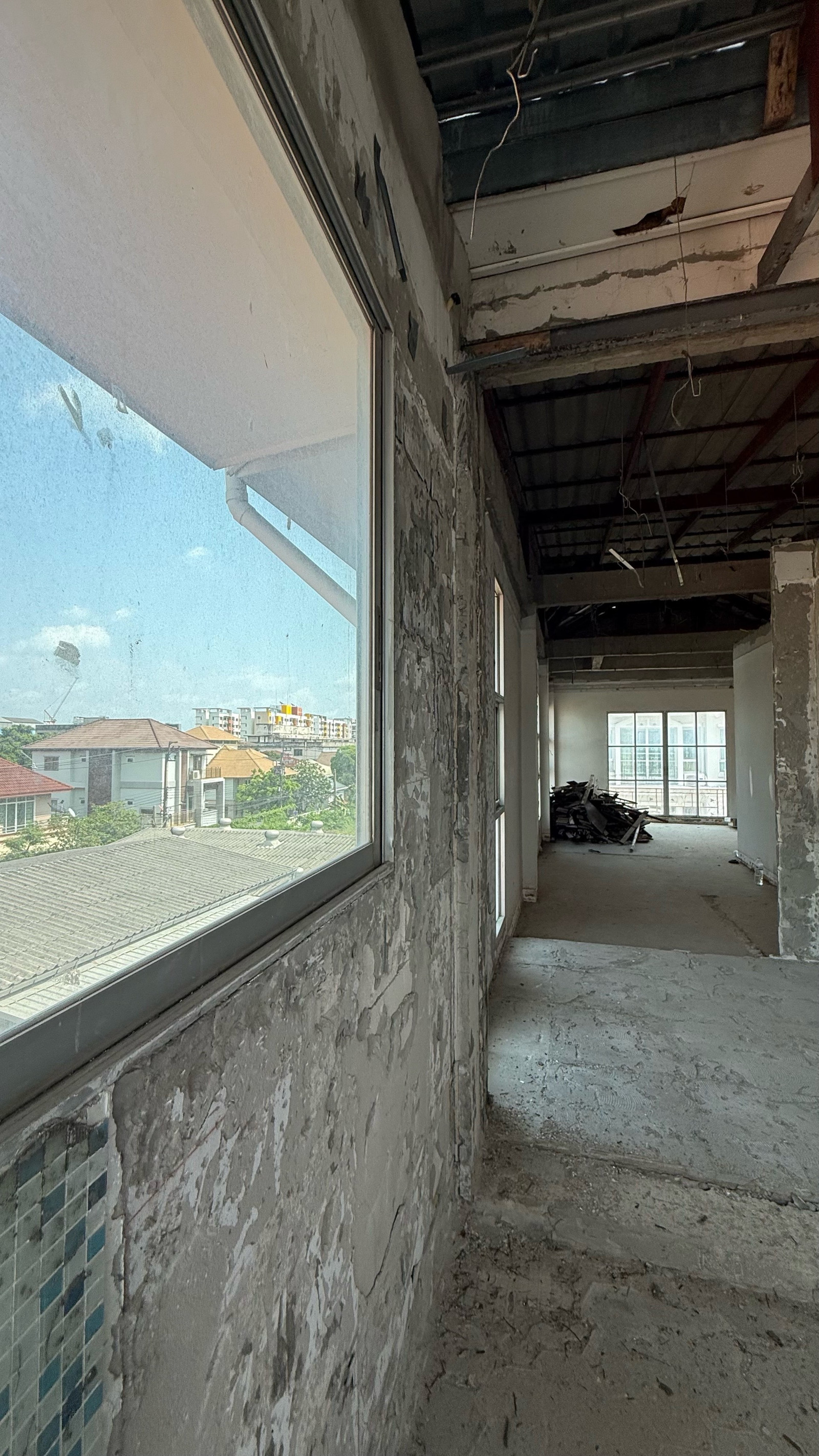 Lower than the house market, corner 37.9 sq.whi, price 15,900,000