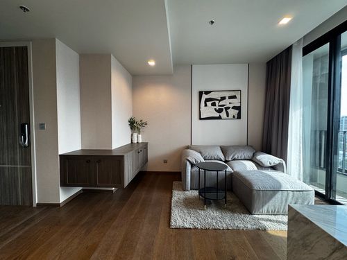ห้องมุม ขนาดใหญ่ วิวสวย แต่งสวยสไตล์ minimal  วิวพระอาทิตย์ตก มุมสวยที่สุดในตึก