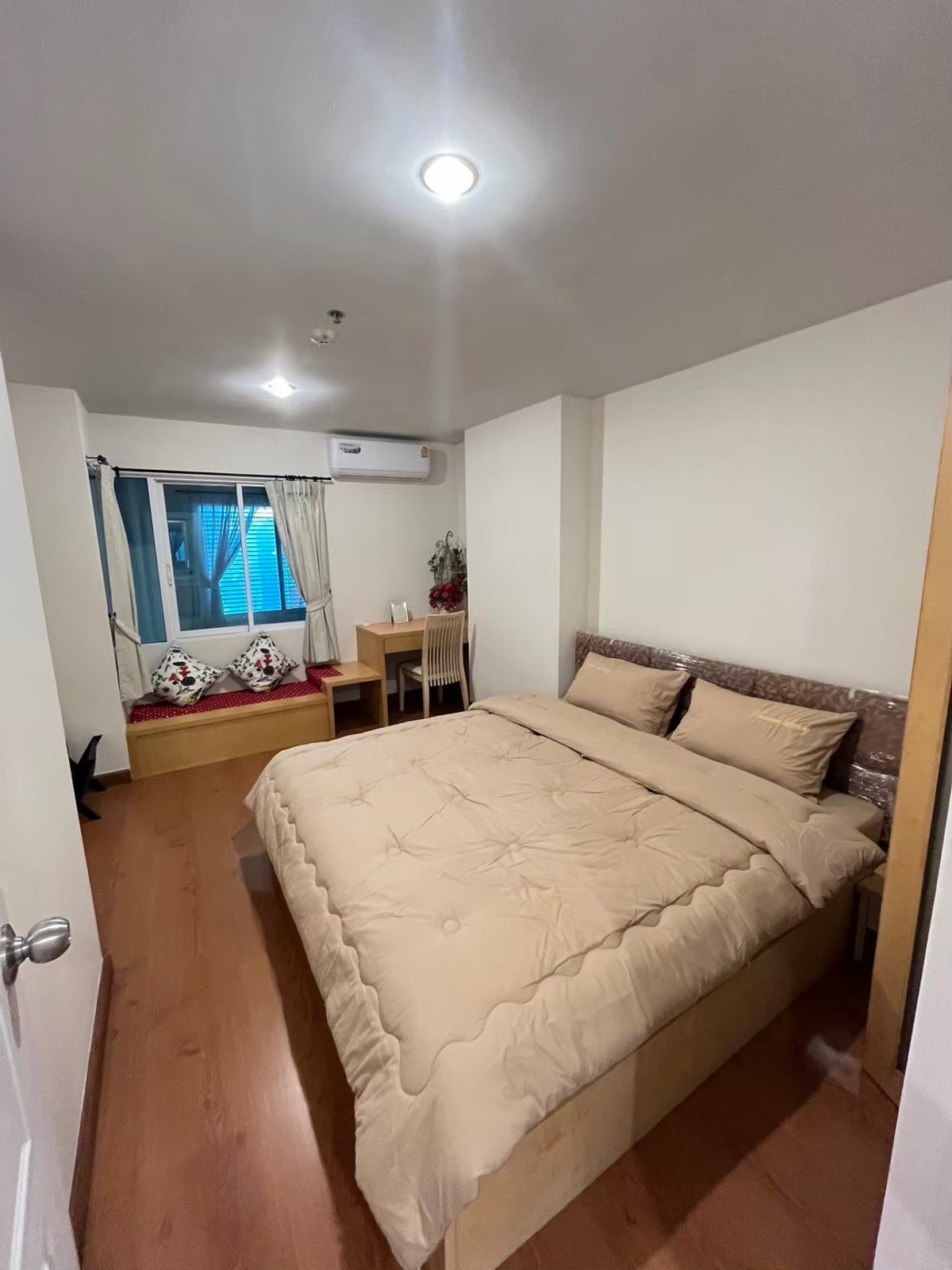 For rent 19000 THB per Month big size 63 sqm 1bedroom at Condo The Next Garden Suites close to Onnut BTS station For rent 19000 THB per Month big size 63 sqm 1bedroom at Condo The Next Garden Suites close to Onnut BTS station