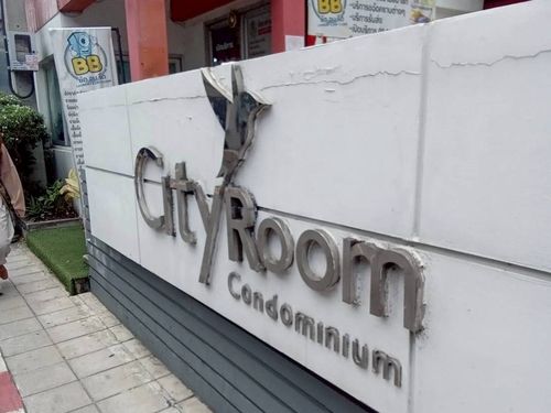 BCN 34761: City Room Condominium near the Sutthisan MRT