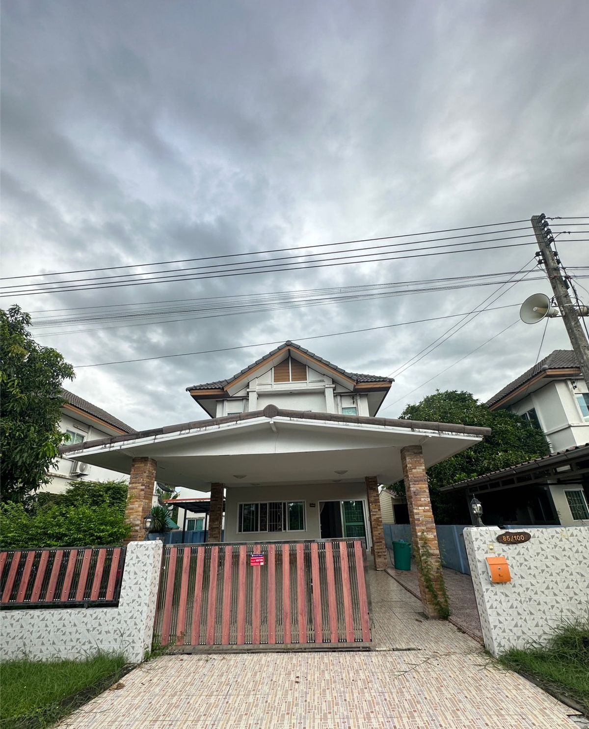 Private Location!! Spacious Single House for Sale in a Secure, Flood-Free Area – No Earthquake Cracks Located in “Vista Ville Phase 2”, Lam Luk Ka Khlong 8. Peaceful neighborhood, no traffic – ideal for living or investment!