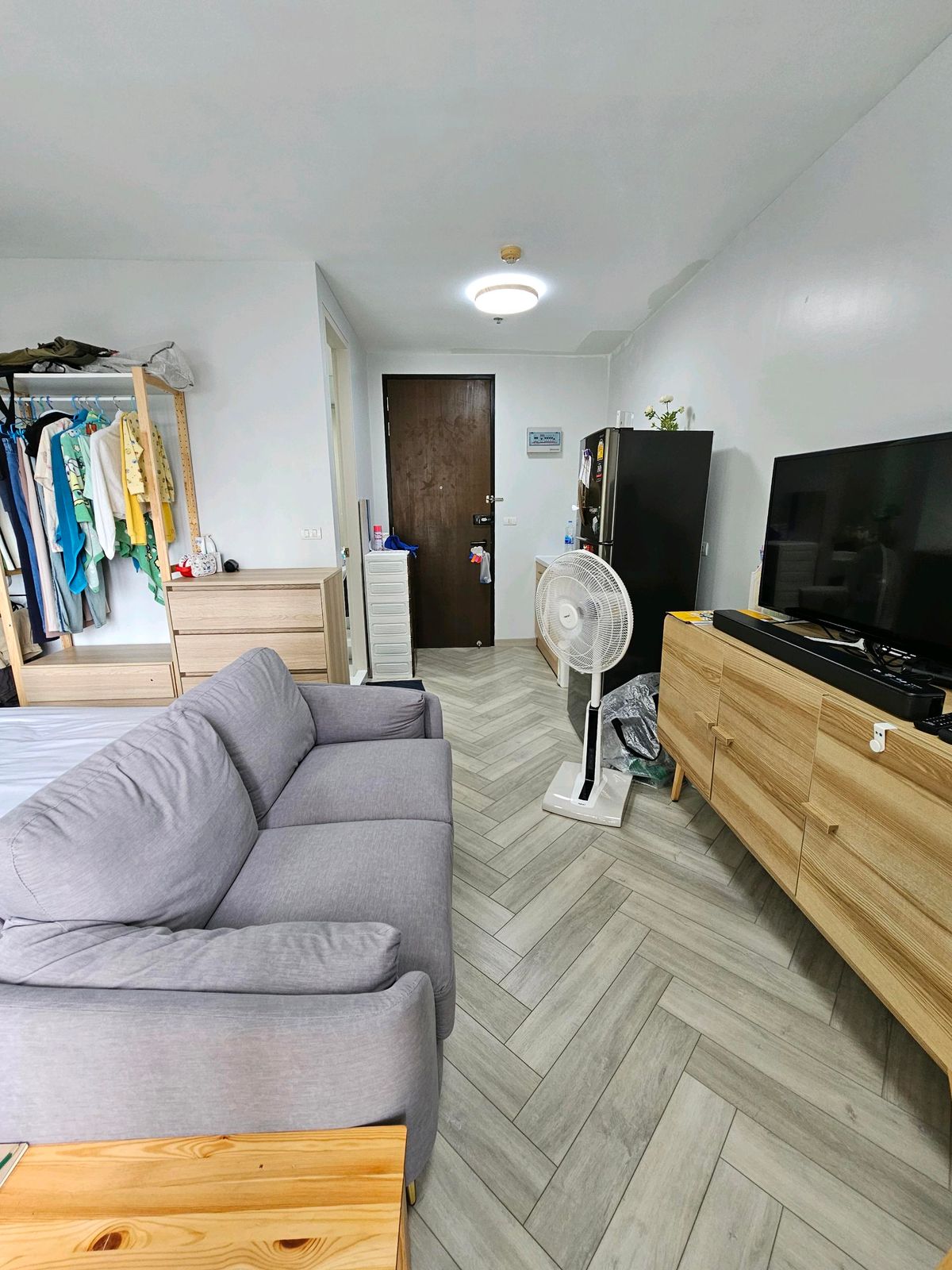 Sell !!! Studio, 7th floor, Building B Room 0727 The Parkland Taksin-Thai 1.85 million project Sell !!! Studio, 7th floor, Building B Room 0727 The Parkland Taksin-Thai 1.85 million project