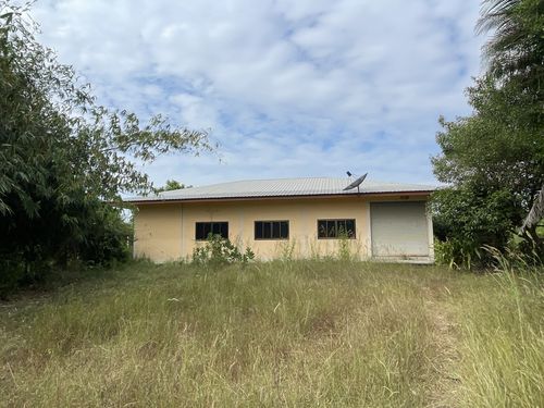BCN 1166: Outside the Roi Et Project