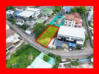 Land for sale, Soi On Nut 17, Intersection 16, size 101 sq w, near On Nut Road, just 1.9 km. DD