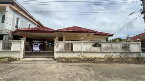 006-0000-038: Village Village 3