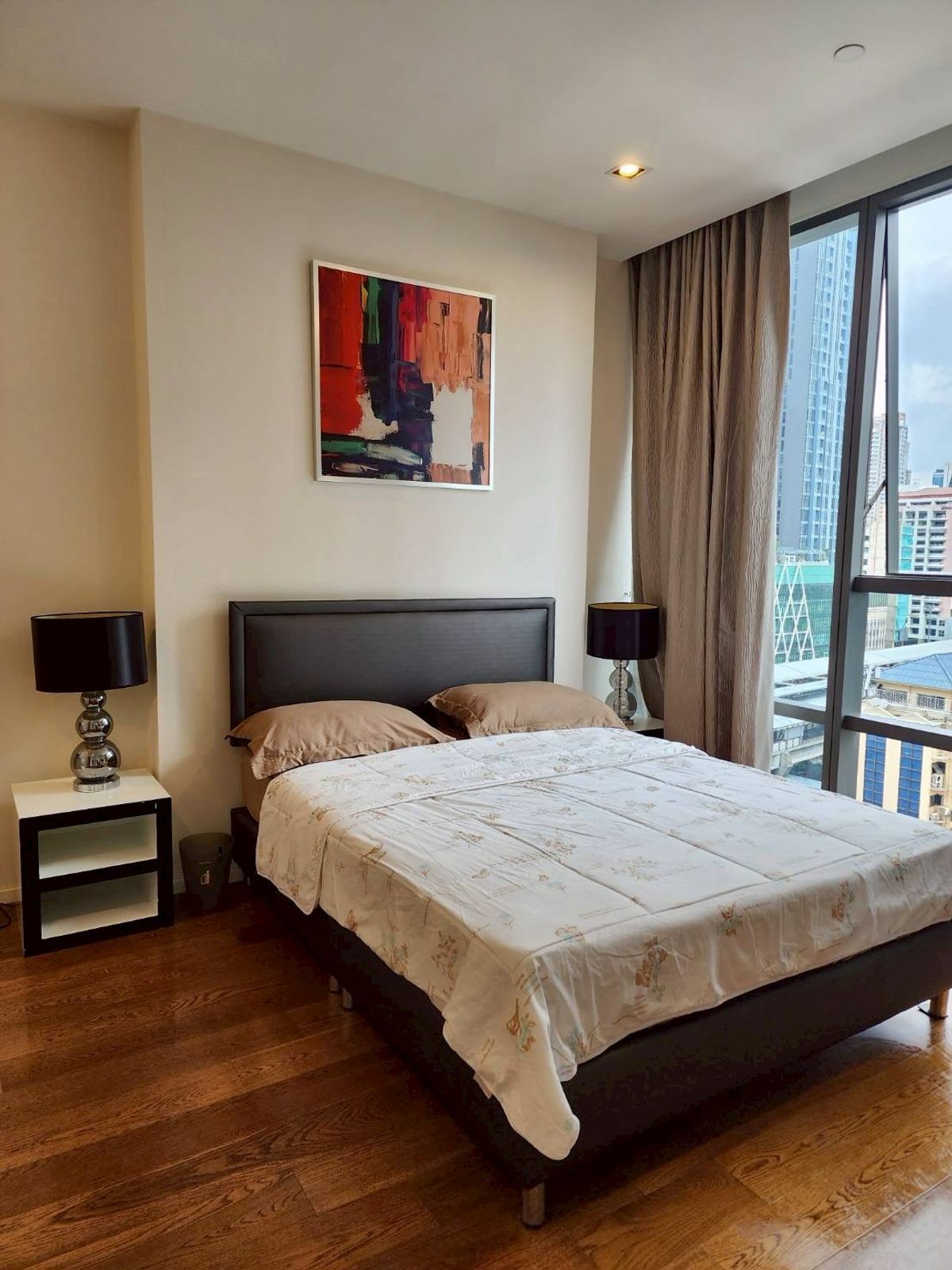 ST042 ขายห้องด่วน! เดอะ แบงค็อค สาทร (The Bangkok Sathorn) ST042 ขายห้องด่วน! เดอะ แบงค็อค สาทร (The Bangkok Sathorn)