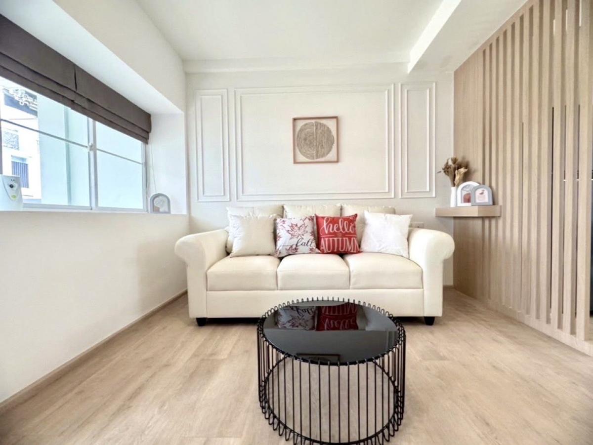 🌟For Rent: Townhome at Indy 2 Bangna - Ramkhamhaeng 2. Two -Storey Townhome 2 bedrooms | 3 bathrooms. Fully furnished and nicely decorated.💥Rental Fee: 35,000 THB/Month. – รูปที่ 3
