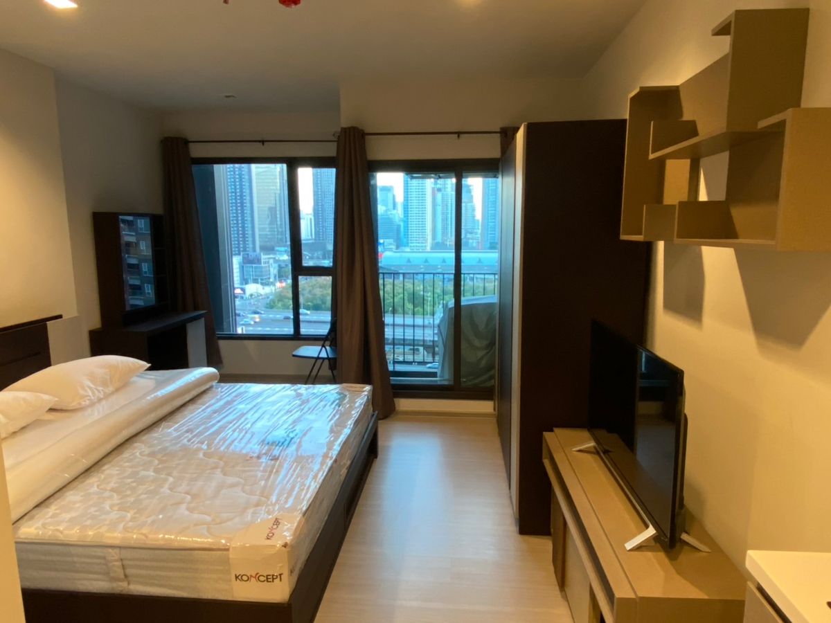 ขายคอนโด Life Asoke Rama 9 ราคา 3,200,000 บาท [MKs250625]