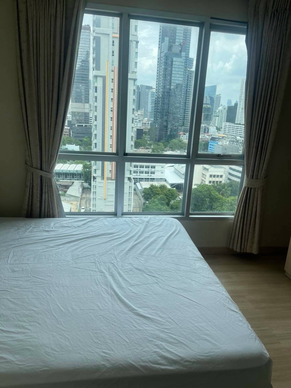 Life @ Sathorn 10 (Life At Sathorn 10) (1Bed1bath 42SQM) Life @ Sathorn 10 (Life At Sathorn 10) (1Bed1bath 42SQM)