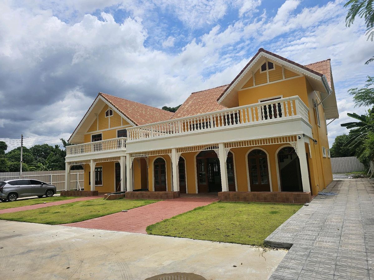 เรือนไทยย้อนยุคสวยสุดๆสไตล์โคโลเนียล🏠บางน้ำผึ้ง📍เปิดกิจการร้านอาหาร หรือไว้ถ่ายหนัง เหมาะมาก  – รูปที่ 3