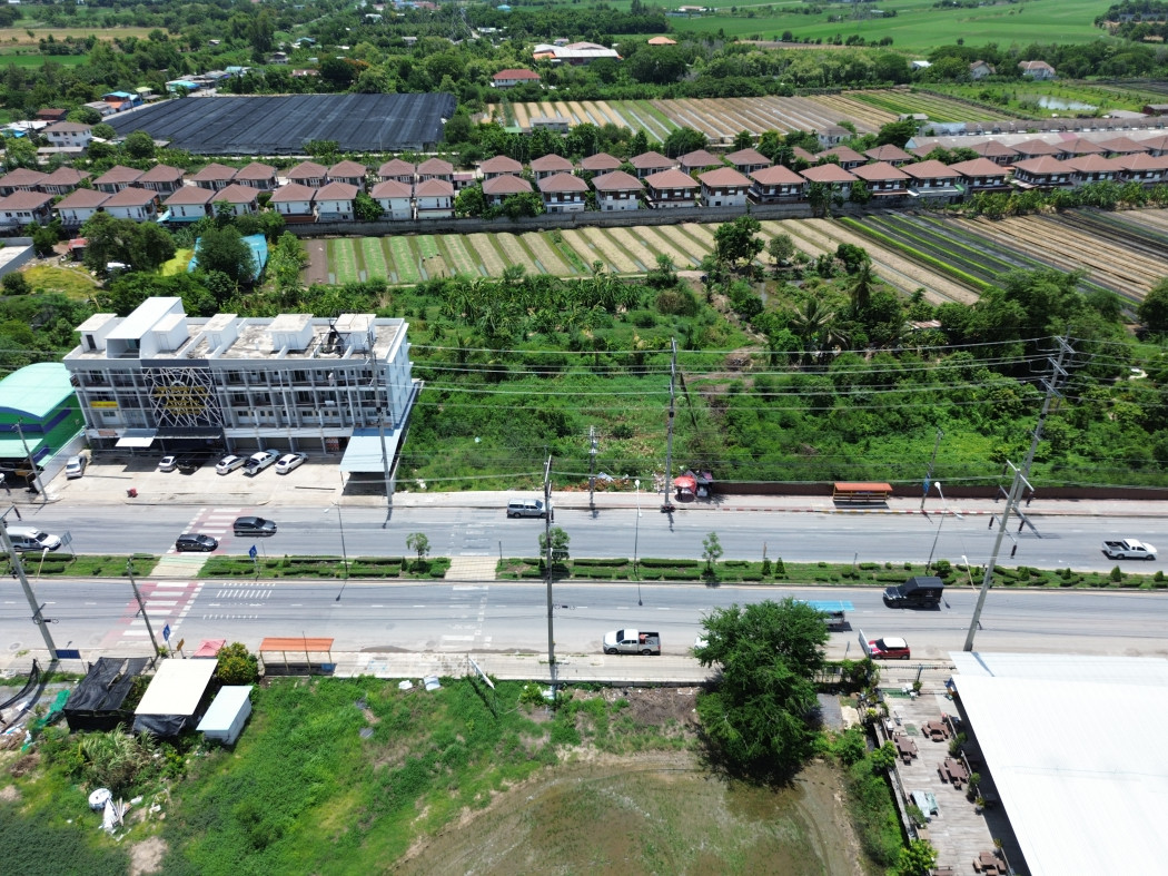 ขายถูกมาก ที่ดิน ริมถนนใหญ่ ถนนบางกรวย-ไทรน้อย 2 ไร่ 2 งาน 85 ตร.วา เหมาะทำการค้า DD – รูปที่ 4