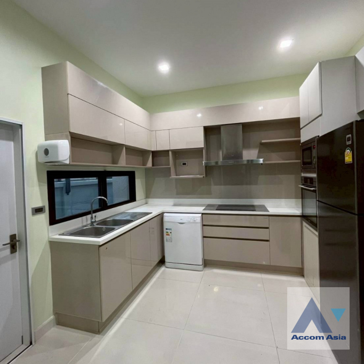 🔼AccomA🔽 Pet friendly 5 Bedrooms House for Rent in Lat Phrao, Bangkok at Soul Ekamai-Ladprao (AA32527) – รูปที่ 3
