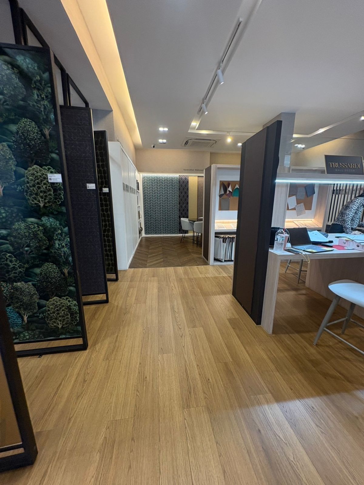 พื้นที่โชว์รูม ร้านค้าให้เช่า เอกมัย – รูปที่ 3