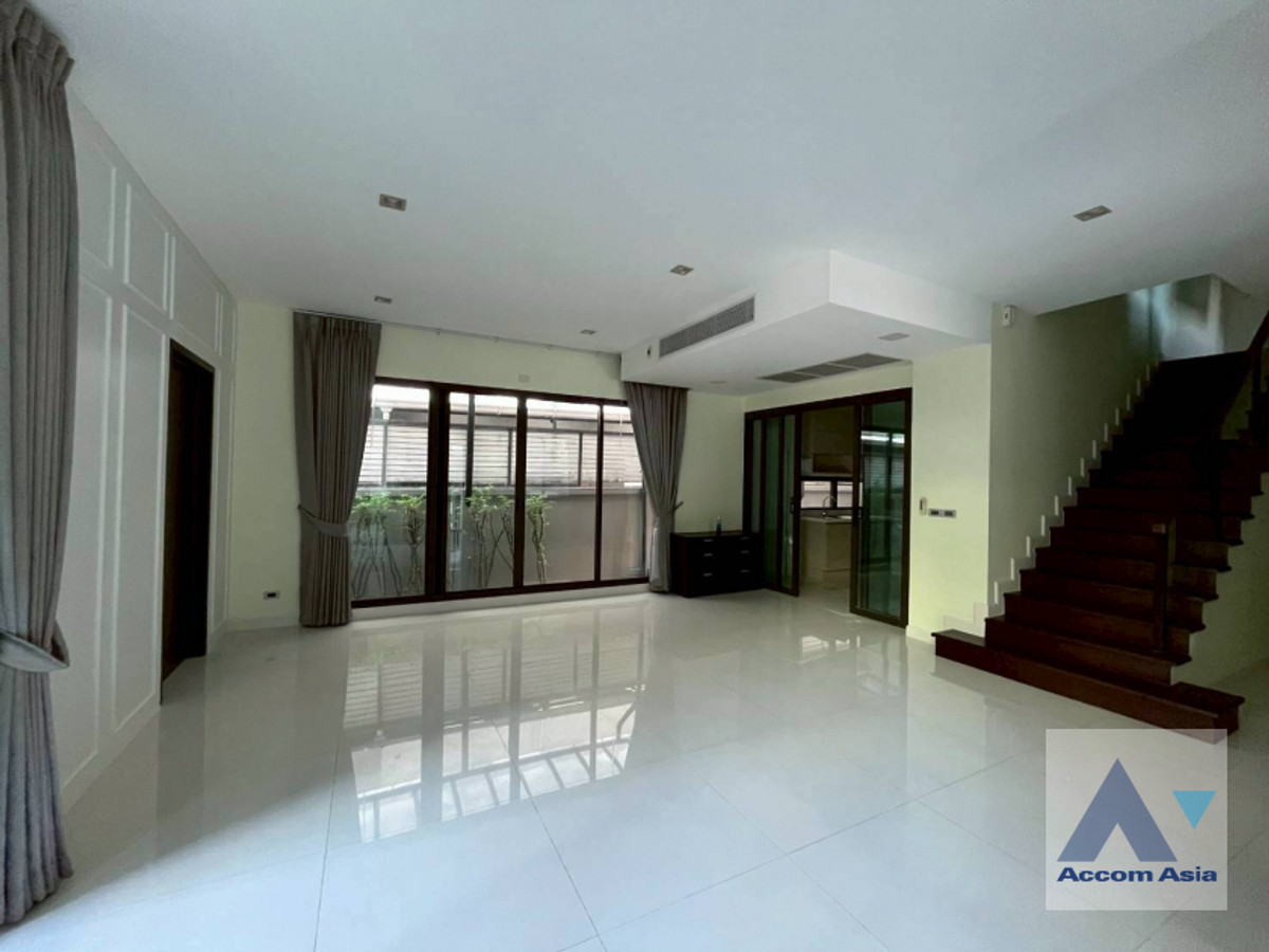 🔼AccomA🔽 Pet friendly 5 Bedrooms House for Rent in Lat Phrao, Bangkok at Soul Ekamai-Ladprao (AA32527) – รูปที่ 2