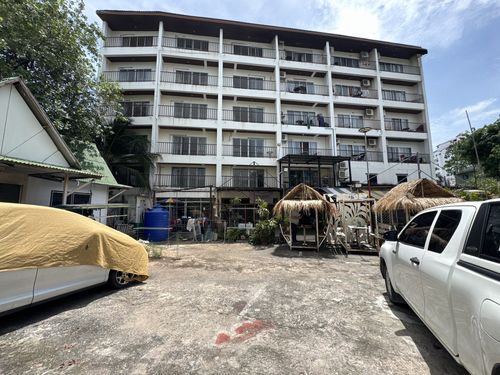 BD 1796 : อาคารพาณิชย์