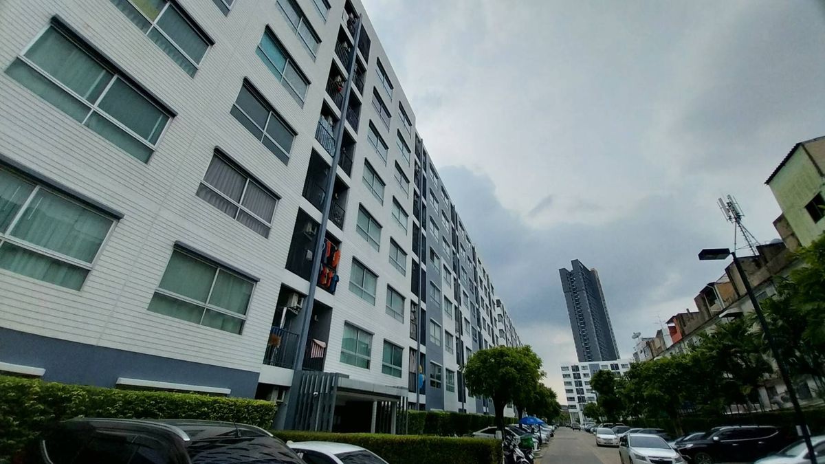 AJ 0545: D -Condo Rattanathibet