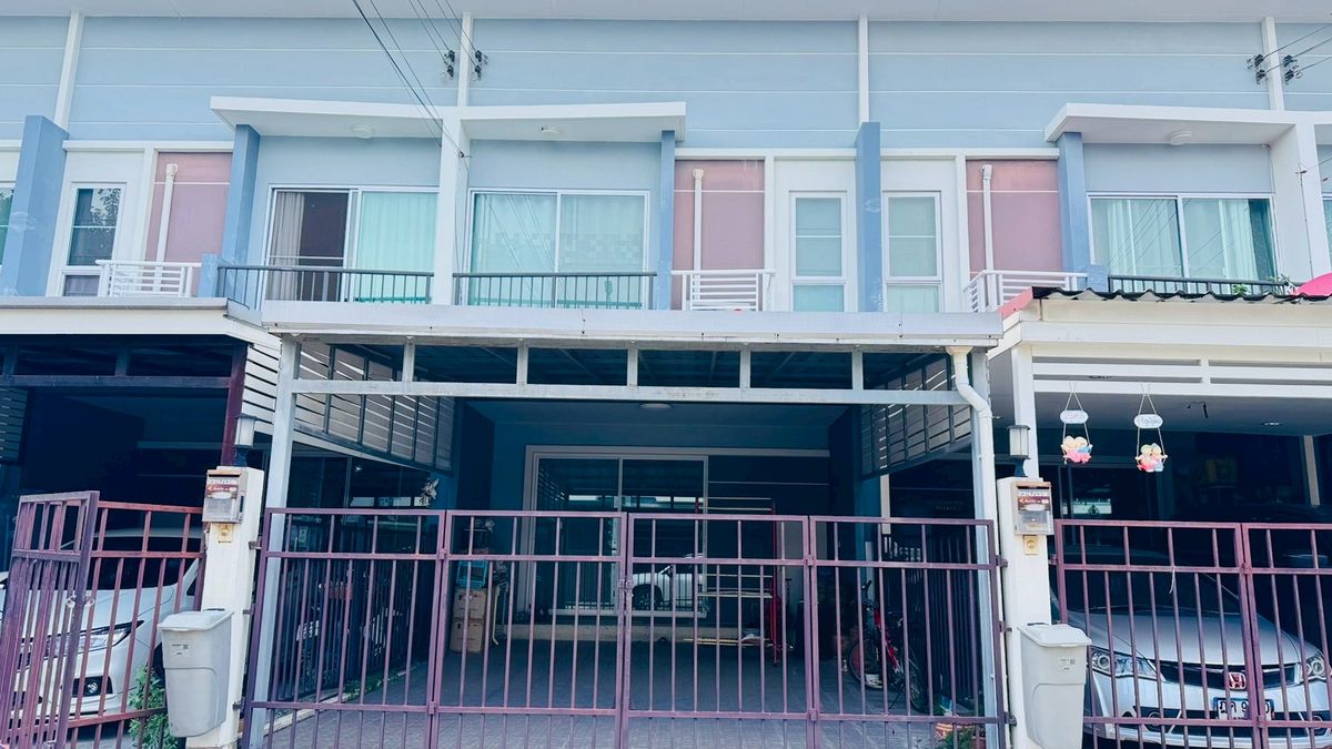 2 -story townhome, Supalai Ville Village, Petchkasem 69 (Supalai Petkasem 69) 2 -story townhome, Supalai Ville Village, Petchkasem 69 (Supalai Petkasem 69)