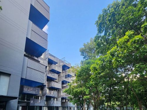 BD 11823 : เดอะเดค