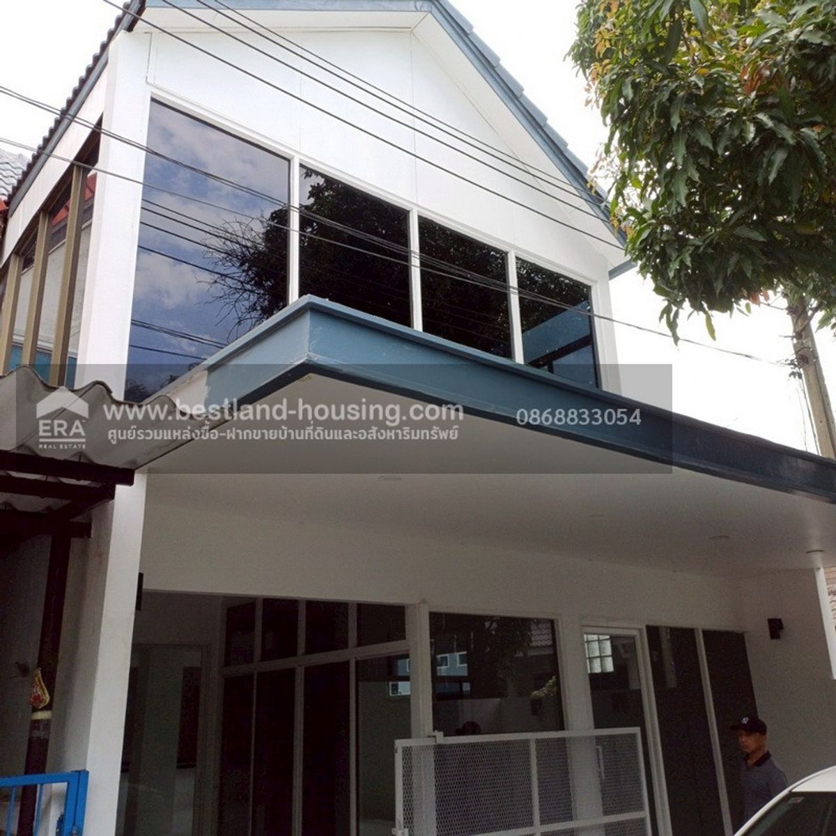 2 -storey townhouse for sale, Housing Village 3 Soi Nawamin 74, beautiful, ready to stay in the whole renovation