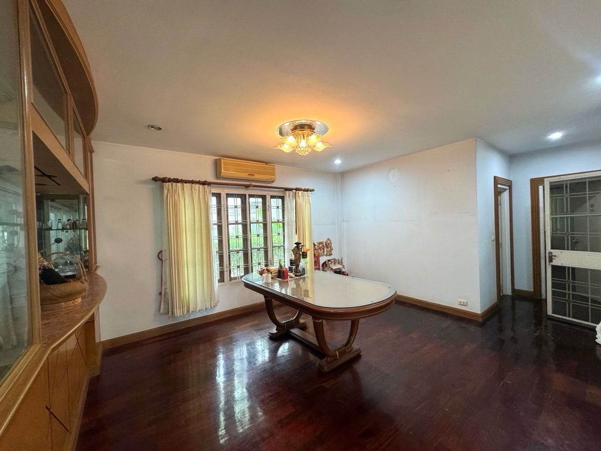 🌈For rent/sale of a single house that is worth it. In the Pracha Uthit 98 area, Baan Wararom, corner house, size 109.3 sq m, shady, quiet, no flooding.Call:0922828196 – รูปที่ 2