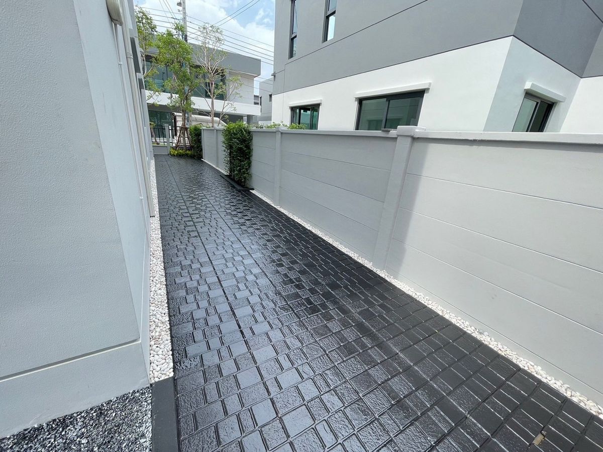 HOME002 
Centro Bangna 
Fully Furnished – รูปที่ 4