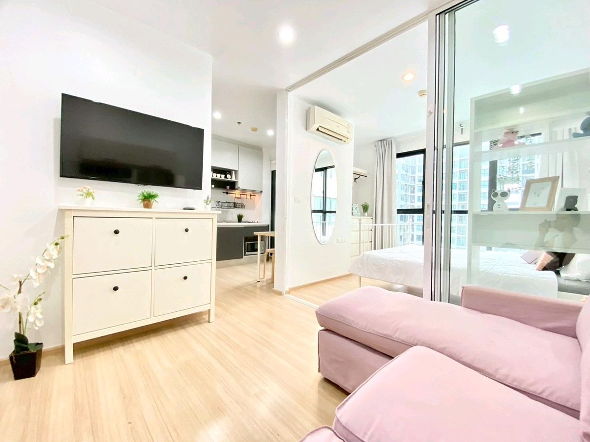 ให้เช่าคอนโด The Best Condo แจ้งวัฒนะ ชั้น14 วิวสระ เฟอร์ครบ พร้อมเข้าอยู่! 8,500 B-M 26ตร.ม. 2 แอร์ 2 ตัว ห้องทำใหม่ ! MRTสีชมพู เมืองทองธานี ตรงข้าม Makro Lotu.s
for rent The Best Condo
ให้เช่าคอนโด The Best Condo แจ้งวัฒนะ ชั้น14 วิวสระ เฟอร์ครบ พร้อมเข้าอยู่! 8,500 B-M 26ตร.ม. 2 แอร์ 2 ตัว ห้องทำใหม่ ! MRTสีชมพู เมืองทองธานี ตรงข้าม Makro Lotu.s
for rent The Best Condo